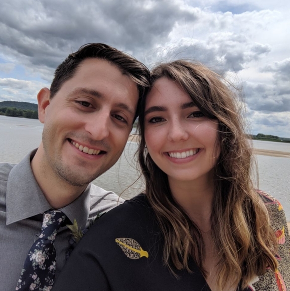 Meet your Posher, Gabby - Picture 3 of 3